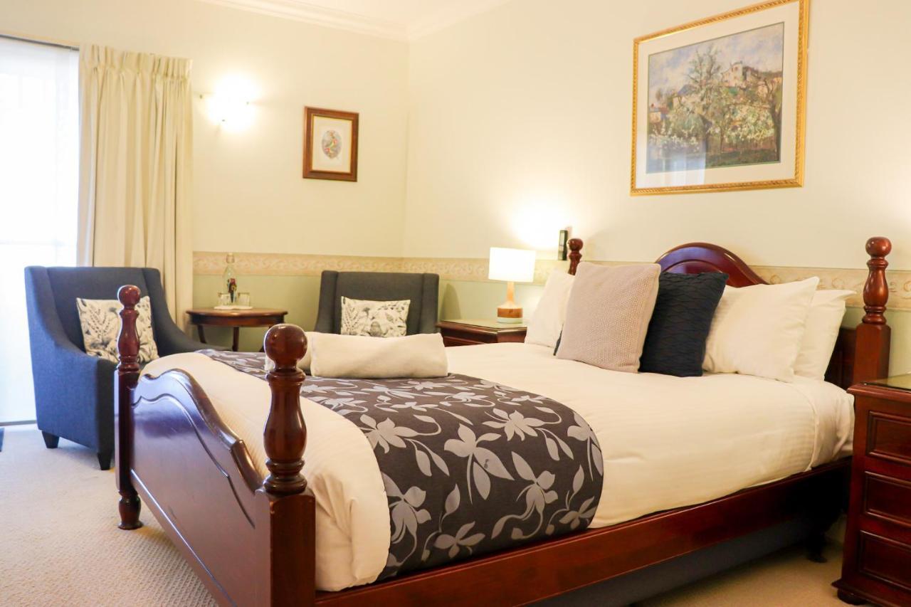 Plumes Boutique Bed & Breakfast Tamworth Exterior foto